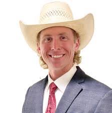 Sherry Lawless's Instagram, Twitter & Facebook