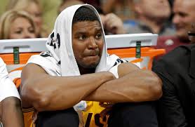 Los Angeles Lakers Exercise Andrew Bynum Option - Espn