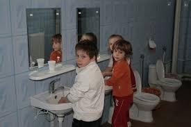 Imobil scos la vânzare in urmă cu 74 de zile la prețul de 58000 € imobrank: La Alexandru Cel Bun EducaÅ£ia Este La Nivel European Mandria Lui Ion Rotaru Sunt Scolile Realitateamedia Ro