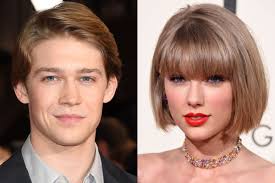 Taylor swift's previous boyfriends include calvin harris, joe jonas and jake. 3 Things To Know About Joe Alwyn Taylor Swift S New Boyfriend Fashion Magazine