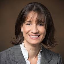 Lori Weinberg's Instagram, Twitter & Facebook