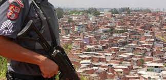 Zudem sind harmonie und gruppenzugehörigkeit immer noch stärker ausgeprägt. Soziales Chaos Unglaubliche Zustande In Den Favelas Von Sao Paulo Latinapress Nachrichten