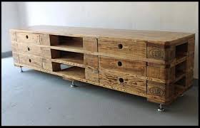 Grosses Sideboard Aus Europaletten Von Refactura Mit Bildern Europalette Diy Palettenmobel Palette