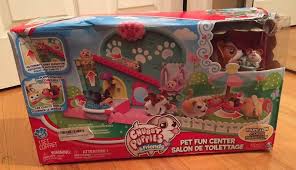 Puppies can ride the elevator, enjoy a bubble bath, take a trip down the slide, ride in the swing, and play on the carousel! New Chubby Puppies Friends Pet Fun Center Playset Baby Puppy Elevator Age 4 1915618369