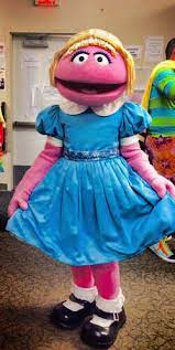 I've wanted one of sesame place's prairie dawns ever since i saw aurorakinta's. Prairie Dawn Walk Arounds Muppet Wiki Fandom