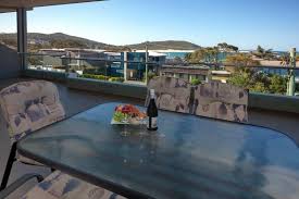 Fingal Escape Unit 4 6 10 Market Street Holiday Apartment Fingal Bay North Coast Nsw Accommodation Holiday Apartments Fingal Accommodations