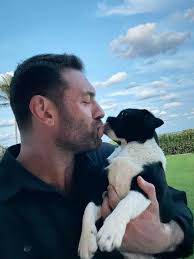 Just say hi ! So we know you are still active in this group❤️😍