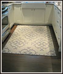Outdoor Rug In Kitchen Walmart Great Idea Warm Under Feet But Washable Outdoorrugs Rug Under Kitchen Table Walmart Kitchen Rugs Kitchen Area Rugs