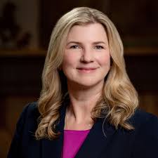 Holly Mccarty's Instagram, Twitter & Facebook