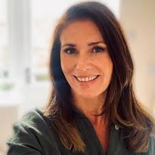 Dr Eve McKenna-Grant (@drevemck)