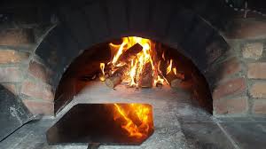 Chimineas, fire pits & patio heaters. Best Chiminea Pizza Oven Guide 2019 The Food Crowd