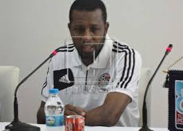 ويحتل منتخب فرنسا صدارة المجموعة السادسة برصيد 4 نقاط، وضمن تأهله إلى الدور ثمن النهائي لبطولة القارة العجوز، بينما يشغل منتخب البرتغال المركز الثالث على سلم الترتيب برصيد 3 نقاط، ولا تزال جميع الاحتمالات قائمة بالنسبة له. Ø±Ø¨ÙŠØ¹ ÙŠØ§Ø³ÙŠÙ† ÙŠØ¹Ù„Ù† Ù‚Ø§Ø¦Ù…Ø© Ù…Ù†ØªØ®Ø¨ Ø§Ù„Ø´Ø¨Ø§Ø¨ Ø§Ù„Ù…Ø´Ø§Ø±ÙƒØ© ÙÙŠ ÙƒØ£Ø³ Ø§Ù„Ø¹Ø±Ø¨ Ø§Ù„Ù…ØµØ±ÙŠ Ø§Ù„ÙŠÙˆÙ…