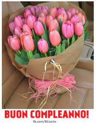 Regalare un mazzo di fiori a qualcuno è uno dei gesti più calorosi e apprezzabili che possano esserci. Buon Compleanno Carte Beitrage Facebook