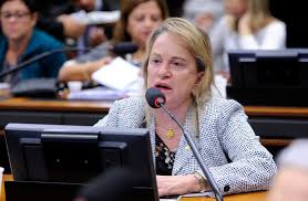 Magda moffato é considerada pelos pares como uma deputada do baixo clero no congresso. Cnm Confederacao Nacional De Municipios Comunicacao