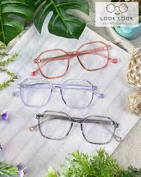 Tentukan setebal mana kanta/gelas cermin mata yang anda inginkan. Look Look Spectacle Kedai Viral Di Muar Menawarkan Cermin Mata Korean Style Serendah Rm58 Tiny Na Sweet
