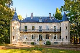 Chateau De La Villeneuve 71380 Saint Marcel Saone Et Loire La Bresse Chalon Sur Saone