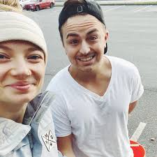 Dania's Canvas Face Painting