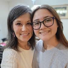 Wednesday is here and that means cool cake GIVEAWAY time!! But first…..  Cake giveaway rules. PLEASE READ ALL 3: 1) Like and share this week's Cake  Giveaway. 2) Return to this page