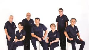 Revizuiri din partea angajaților la regina maria despre cultura muncii, salariile, beneficiile, balanța între viață și muncă, management, siguranța locului de muncă ale regina maria, și altele. Regina Maria Scrie UrmÄƒtorul Capitol Din Medicina Viitorului