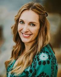 Robin Easterling's Instagram, Twitter & Facebook