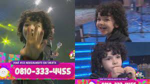 Aquella chica, que comenzó en su adolescencia como modelo publicitaria, se ha convertido en una artista consagrada, empresaria… y mamá. El Mas Tierno Atahualpa El Hijo De Natalia Oreiro La Rockeo Con Los Agapornis Eltrece