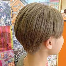 hirohisaはinstagramを利用しています ベリーショート ダブルカラー アッシュベージュ ケアブリーチ 刈り上げ女子 サイドは3 だに surf surfing surfer fish 美容師サーファー サーファー美容師です