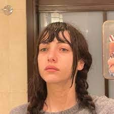 Devon Sylvester's Instagram, Twitter & Facebook