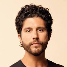 Pittsburgh native Dan Smyers and his country music partner Shay Mooney,  collectively known as Dan and Shay, won the CMT Music Award for Best Duo  Video of the Year.