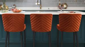 Serena Velvet Bar Stool Grey Velvet Bar Stool Danetti Uk Bar Stools Blue Bar Stools Bar Stools Kitchen Island