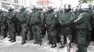 Celý proces organizovaný českým statistickým úřadem začne v sobotu 27. Nemecko Zakazalo Neonacistickou Skupinu Vlci Brigada 44 Policie Podnikla Razie Eurozpravy Cz