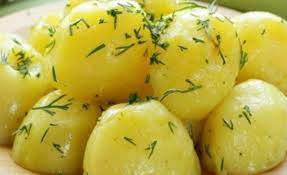 Ecco il metodo infallibile per prepararle al meglio. La Ricetta Delle Patate Lesse Saporite Ultime Notizie Flash