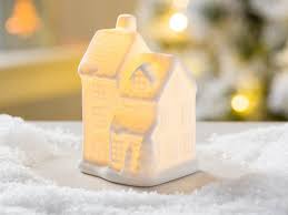 Eine gut gestaltete terrasse ist wie eine oase der ruhe inmitten des geschäftigen stadtlebens. Led Haus Samuel Weiss Mit Licht 10 Cm Weihnachten Deko Objekt Beleuchtet Kaufen Bei Wohnhaus Welten