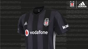 Bitirmeyi garantilemesinin ardından şampiyonlar ligi'ne doğrudan katılma hakkı elde etti. Besiktas In 2018 19 Sezonu Formalari Ve Fiyatlari Besiktas Formalari Nereden Alinir Goal Com