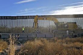 El departamento de seguridad nacional anuncia las cuatro empresas que construirán los el departamento de justicia de estados unidos ha presentado una apelación contra el bloqueo judicial del decreto de donald trump contra. Para Realzar El Muro Trump Visitara Frontera Con Mexico Los Angeles Times