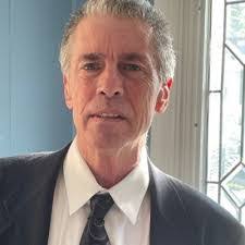 Richard Prager's Instagram, Twitter & Facebook