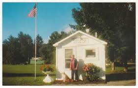 Postcards United States 251 Dale Post Office Ny Post Office Postcard United States