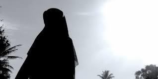 Time ni baru dekat 1 year balik dari arab saudi.2012, semester 3,baru 20 years. Hijab Gambar Siluet Wanita Berhijab Doni Gambar