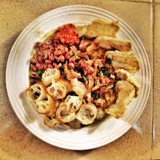 Resep bubur ayam'resep bubur jamur dried scallop rice porridge or conpoy congee recipe. Resep Bubur Ayam Language En Bubur Ayam Ang Sarap Some Dishes That Contained The Material Component Of Turmeric Curry And Soup For Example Precisely To Give A Yellow Color To The