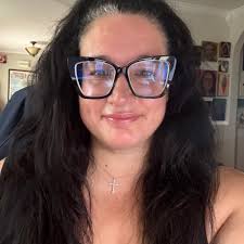 We began our day early with Laurice's five-hour Krystexxa infusion at the  Vanderbilt Infusion Center. Today proved particularly challenging for both  Laurice and me, as the level of patience required for such