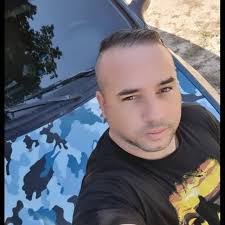 toguro faltou o Nextel Ferrari amarelo, sabooooour, dono da boca ✨