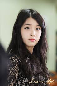 Iu (lee ji eun) is a korean singer from the agency called 'loen entertainment'. Lee Ji Eun Imdb