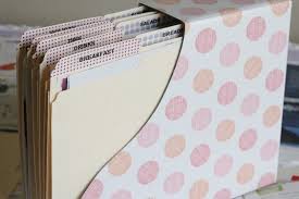Paper Clutter Has A Way Of Getting Out Of Control Fast Luckily There Are Plenty Of Ideas Fo Paper Organization Diy Magazine Holder Paper Clutter Organization