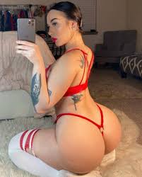 Kiley Lynn - OnlyFans leaks