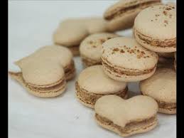 Recette Inratable Des Macarons Parisiens A La Meringue Francaise Recette A Faire Chez Soi En Moins De 15 Mins Les A Recette Macaron Macaron Inratable Recette