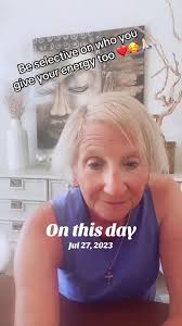 Joan Ayers (@thekindmama)