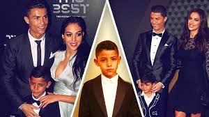 Cristiano ronaldo describes unusual first meeting with girlfriend georgina cristiano ronaldo has cristiano ronaldo, wife & family (kids, wife, lifestyle) | cr7 2020 by top 10 today new subscribe top 10. Who Is Cristiano Ronaldo Junior S Mother Oh My Goal Youtube