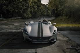 ► car rides in the ferrari monza at goodwood ► two versions offered: Novitec Ferrari Monza Sp1 Novitec Performance En Vogue