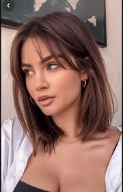 Hello everyone, could you please recommend for me where I can get this hair  cut and colour in Rickmansworth. It's the first time I will go that short  and I want a