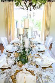 Elegant White And Gold Christmas Dining Room And Table Scape Christmas Dining Table Christmas Dining Room Table Dinner Table Decor