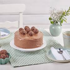 Kleine Rocher Torte Rezept Von Backen De Rezept Rocher Torte Lebensmittel Essen Backideen
